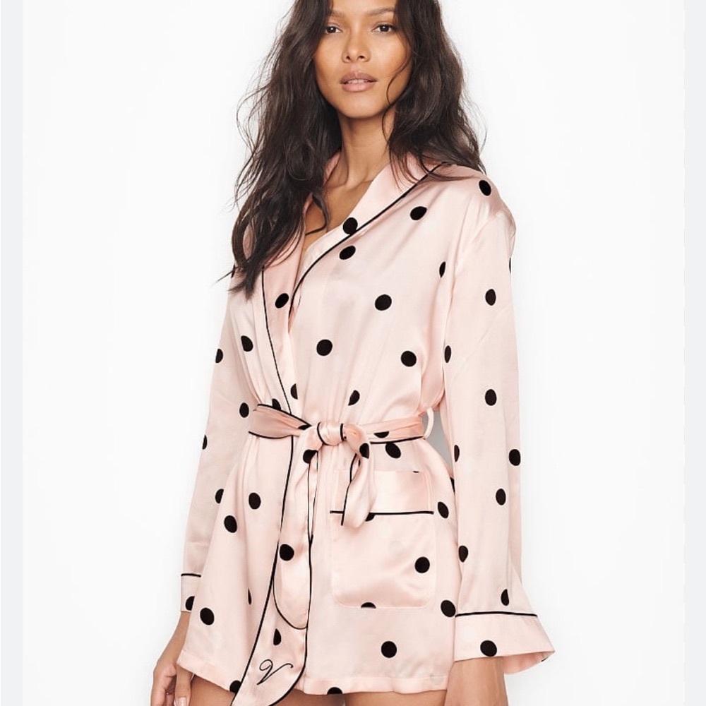 VICTORIA’S SECRET Washable Silk Robe + Cami Set